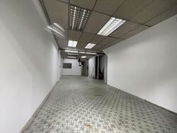 Kitchener Road (D8), Office #544191811
